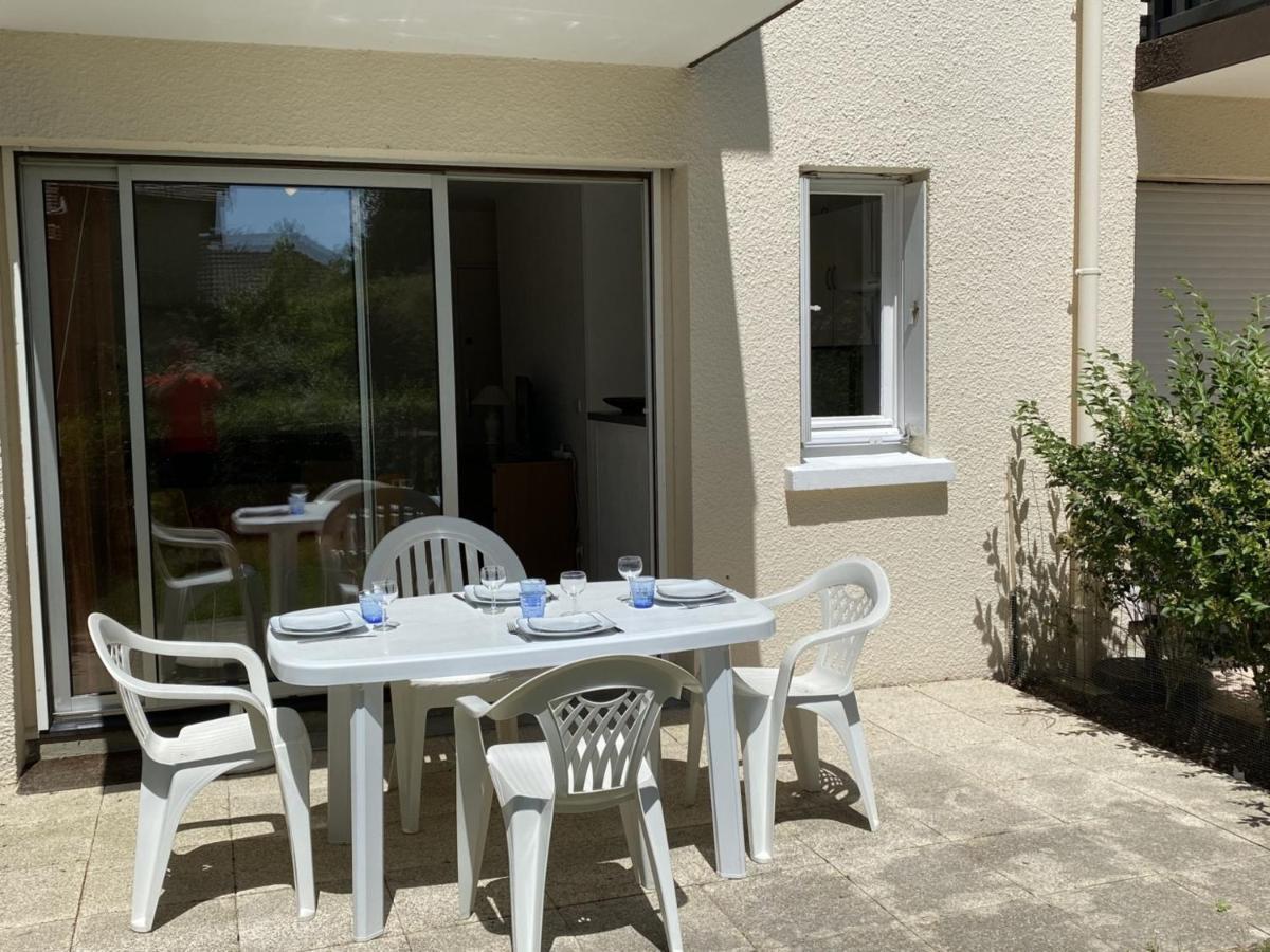 Апартаменты Cabourg : Studio Rez-De-Jardin Proche Plage, Animaux Acceptes, Tv, Wi-Fi Optionnel - Fr-1-487-331 Экстерьер фото